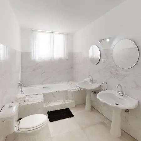 ホステル Las Buganvillas Maspalomas - 3 Banos Privados